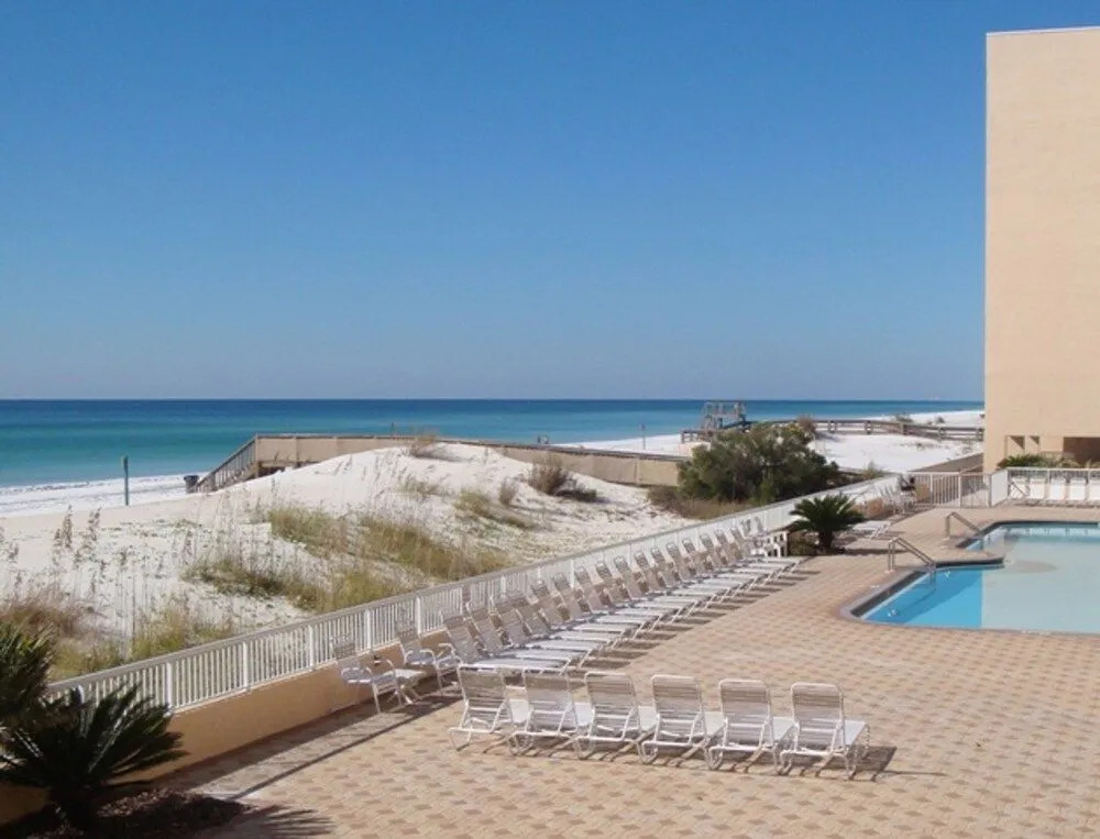 Islander by Brooks and Shorey Resorts