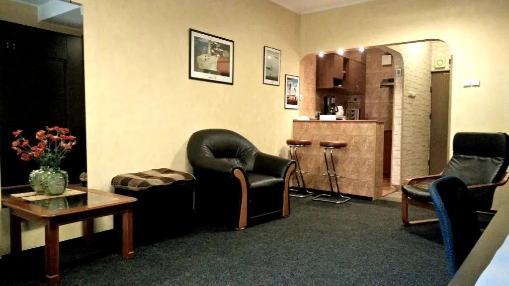 RomPromo Plus Accommodation