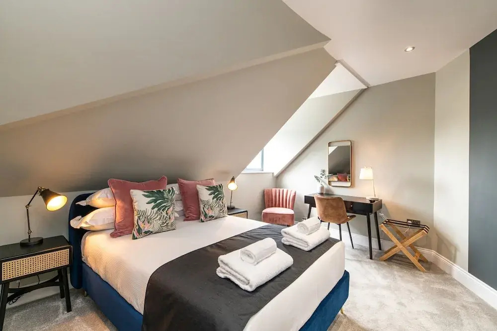 Chelmsford Loft 6 Penthouse