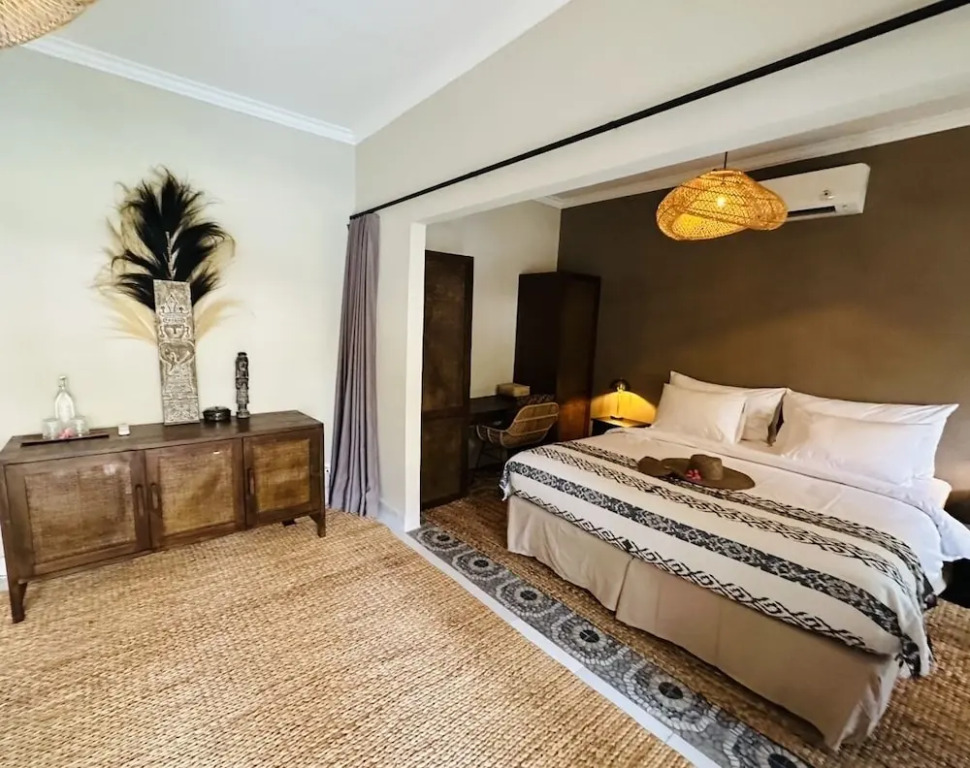 Sol Villas - Modern Tropical Stays