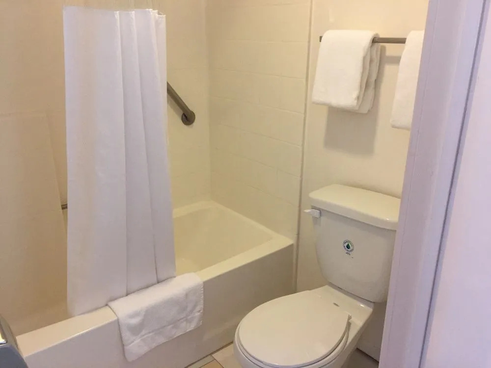Economy Inn Motel