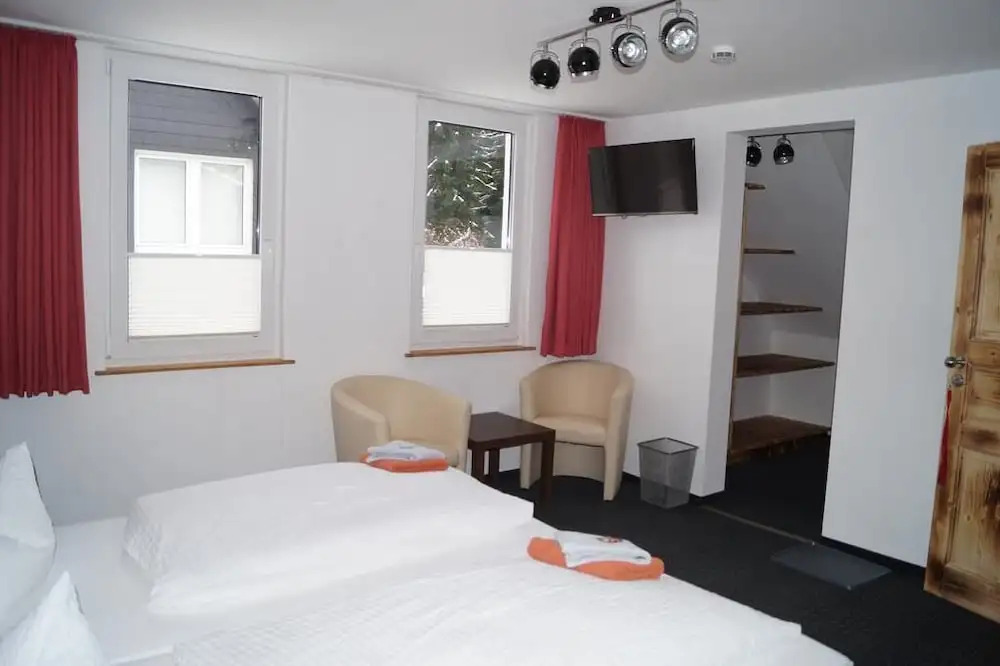 Dein hotel