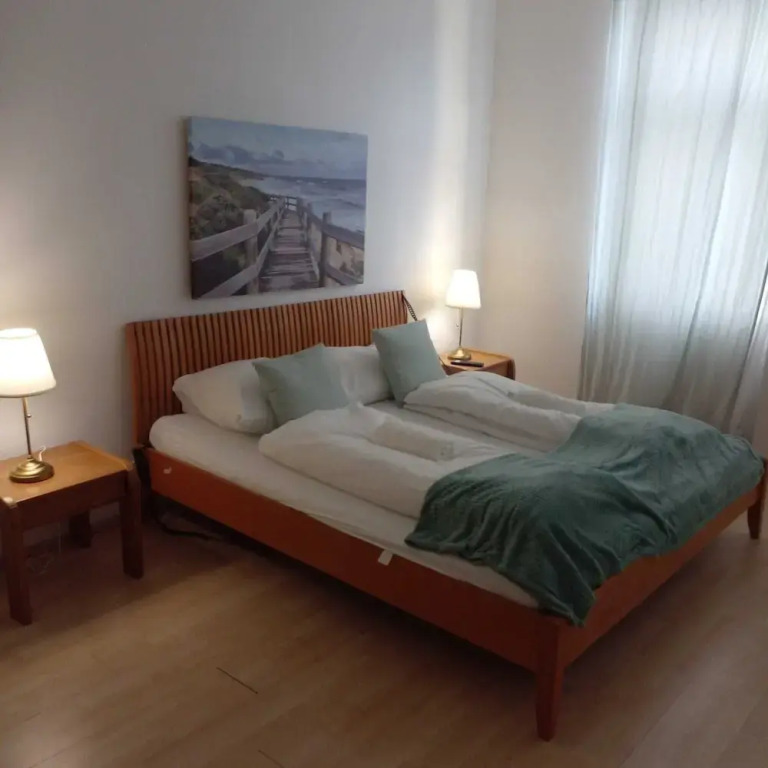 Modern 2BR Apt Long Stay Near Station