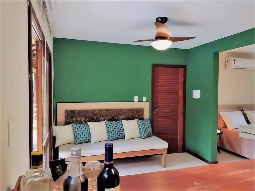 Villa do Cajueiro Imbassaí by La Vem Férias