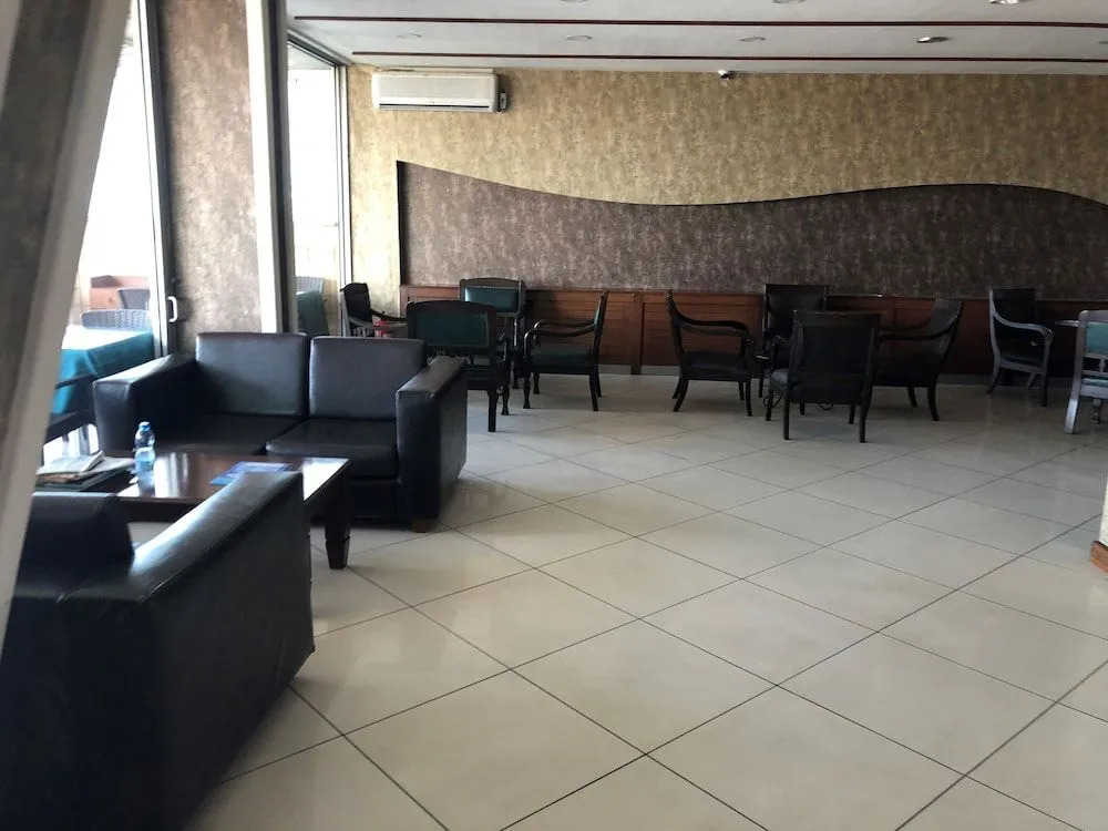 Okyanus Hotel