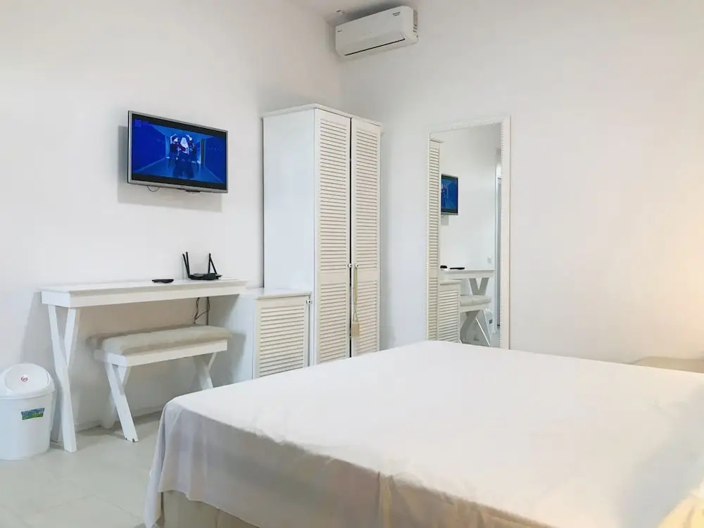 Studio Near the Beach