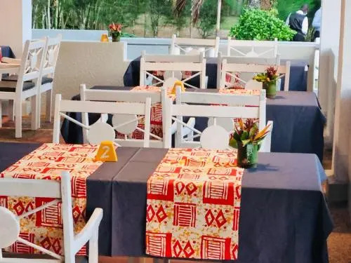 African Queen Lodge