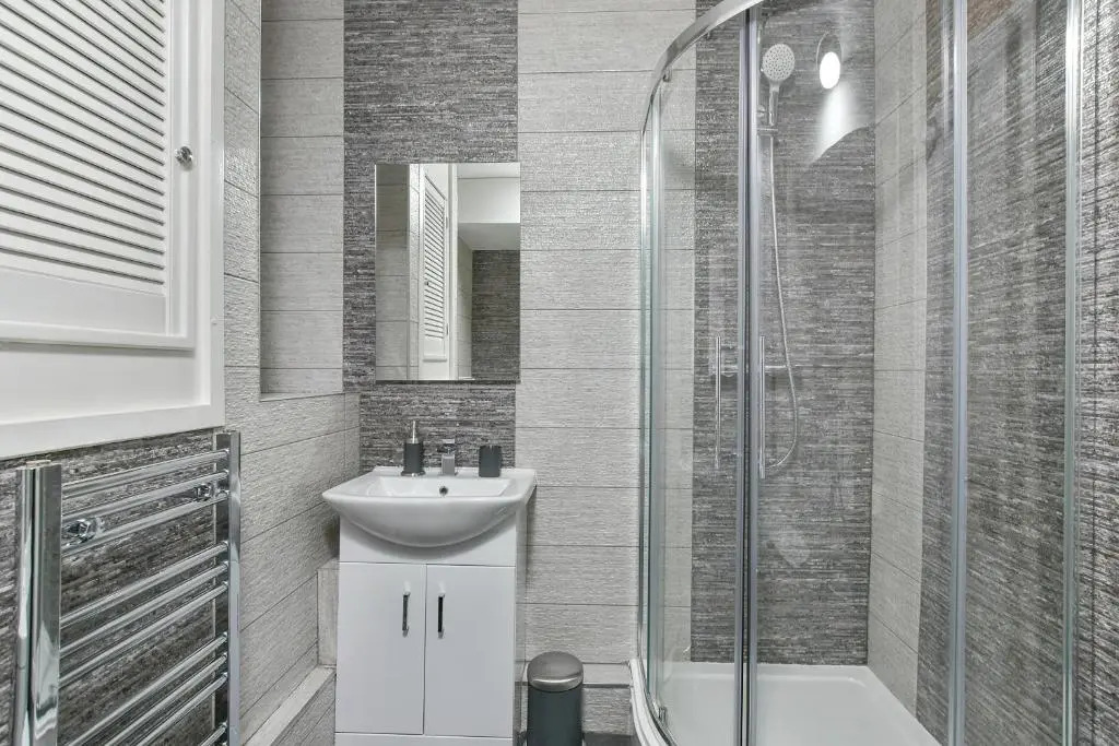 Sachin's 2 Bedrooms Apartment