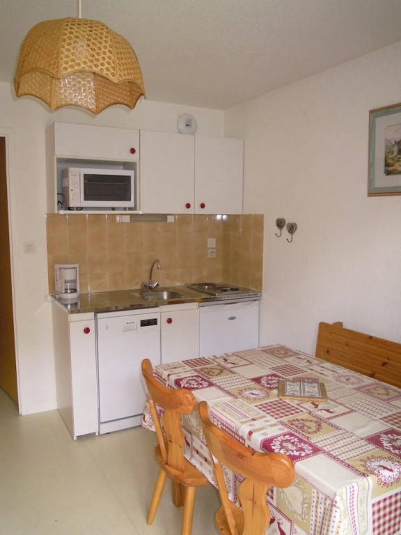 Thymel7 2 Rooms 4 People 2 Exposed South East
