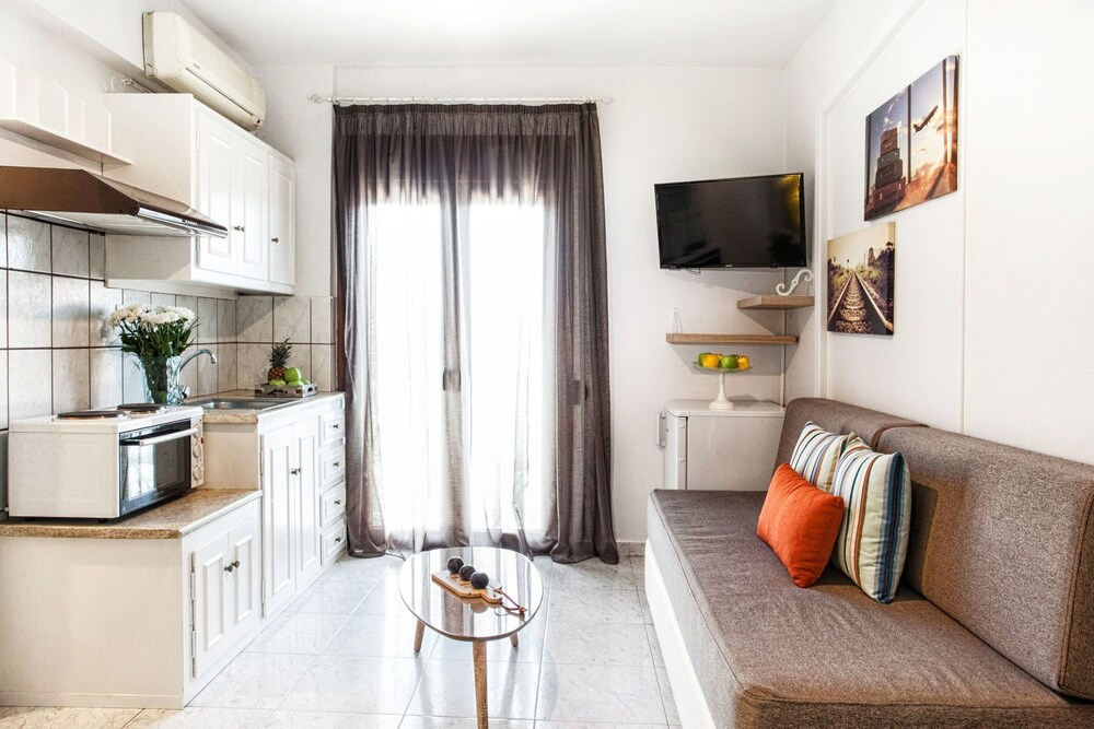 Asprolithos Studios