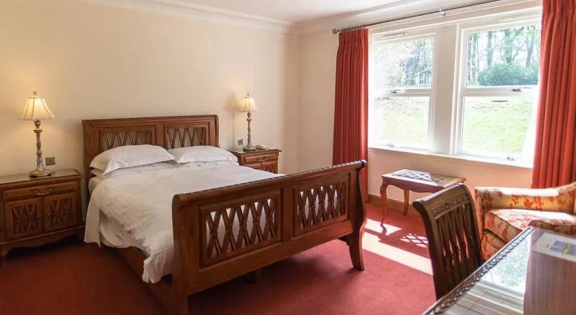 Woodland House Hotel