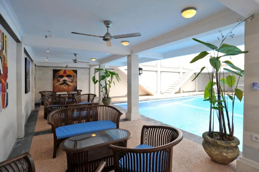 Aquarius Beach Hotel