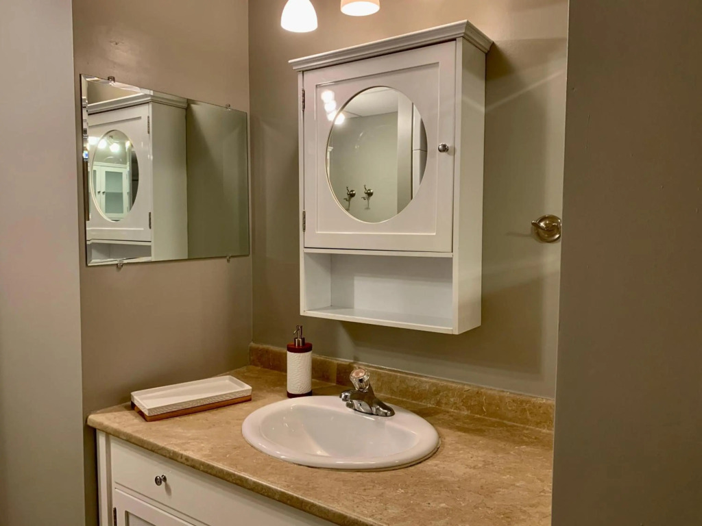 The Cellar Suite at Hiltz House Near Halifax Ferry