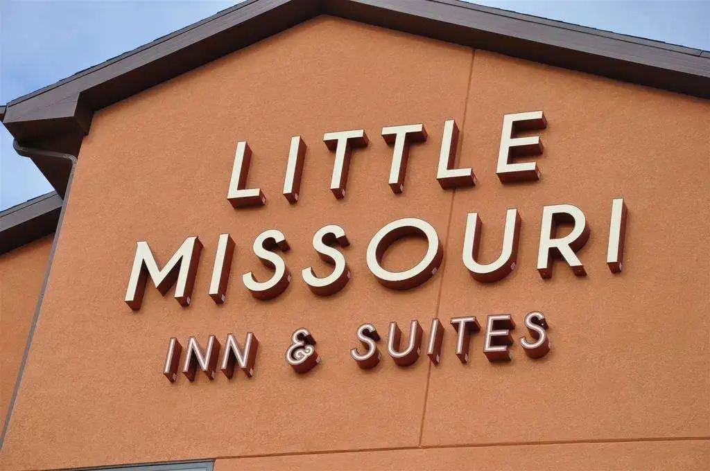 Little Missouri Inn & Suites Watford City