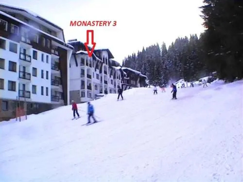 Deluxe Apartment Monastery 3