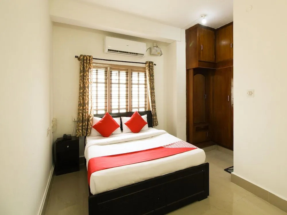 OYO 16526 Karanji Homestays