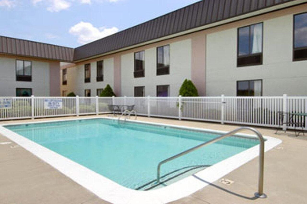 Ramada Limited - Columbia