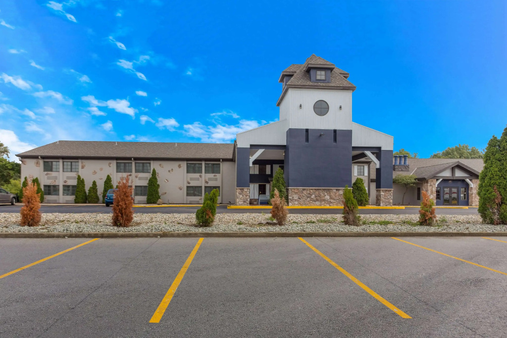 Wingate by Wyndham South Bend - Notre Dame