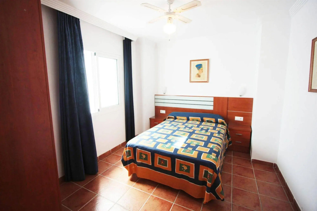 Apartamentos Nerjaluna
