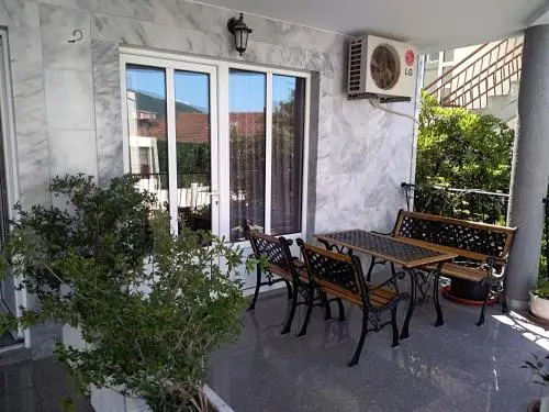 Mijovic Apartments