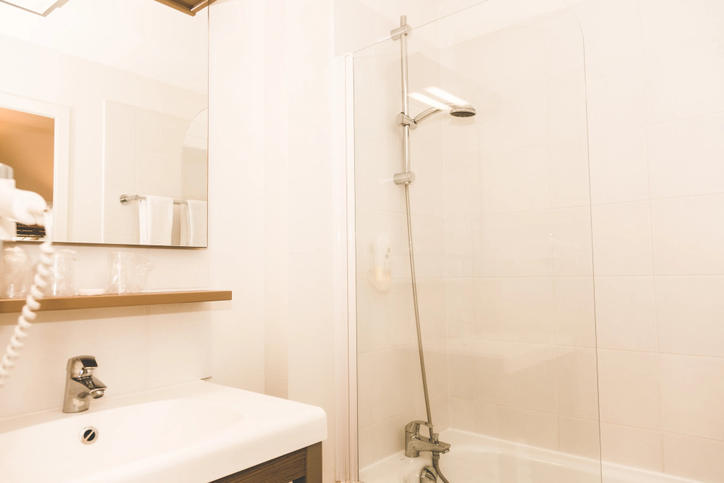 Terres de France - AppartHotel Quimper Bretagne