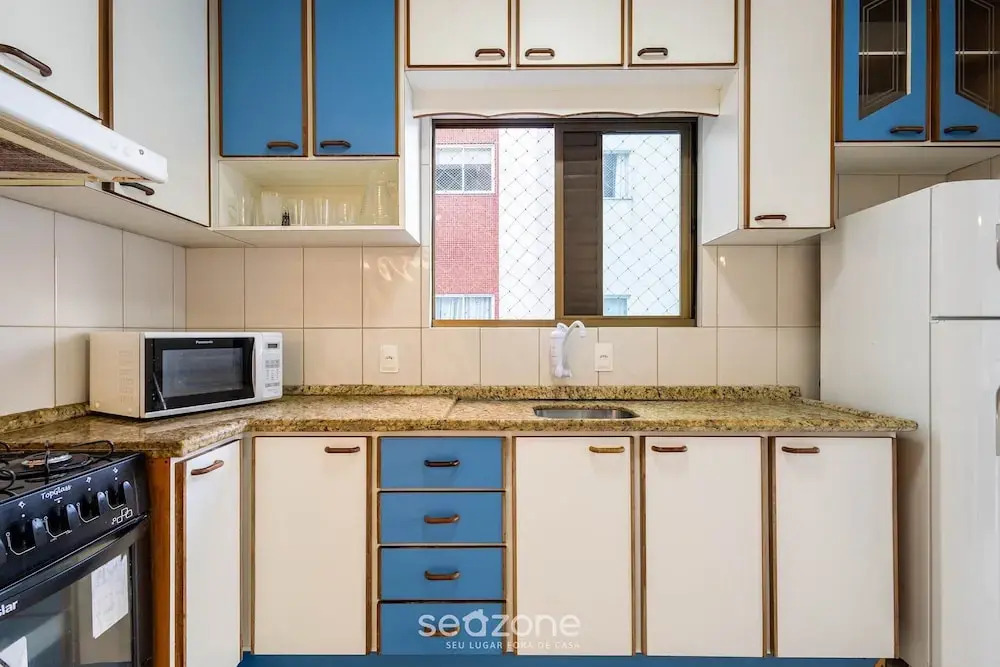 Apt w/ Balcony & BBQ 290m From the sea Cau0199
