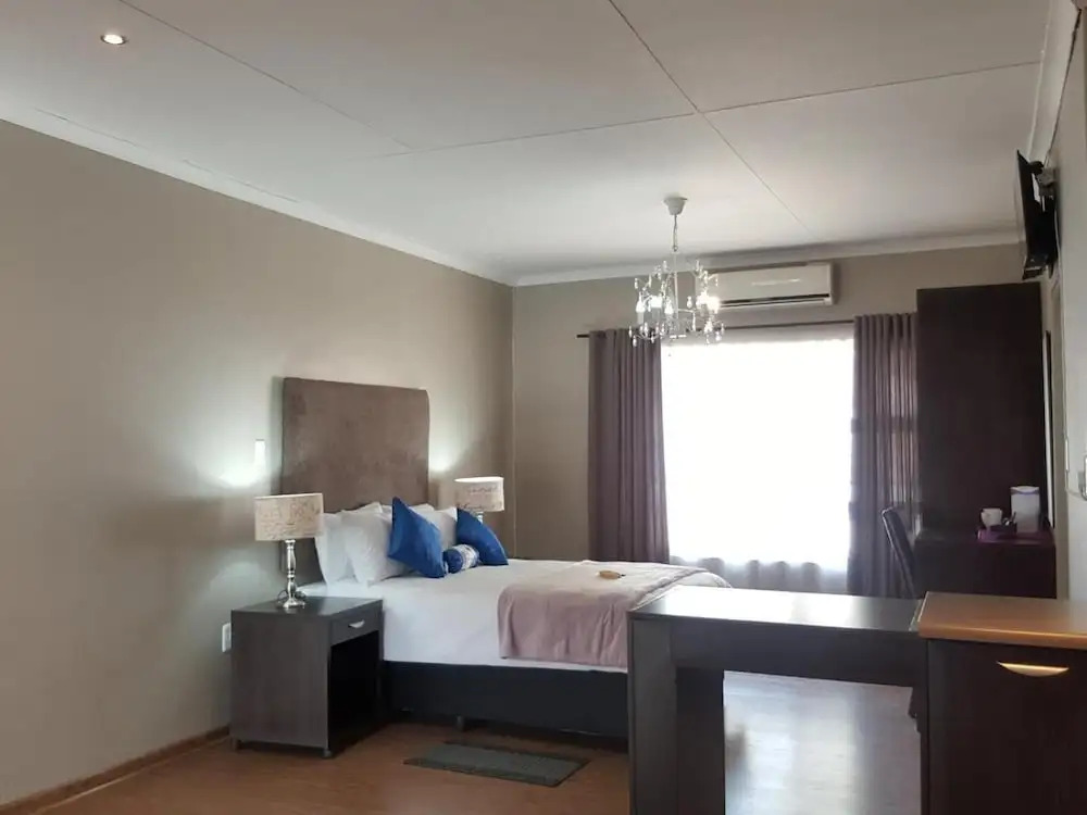 Luxury Heights Bed and Breakfast