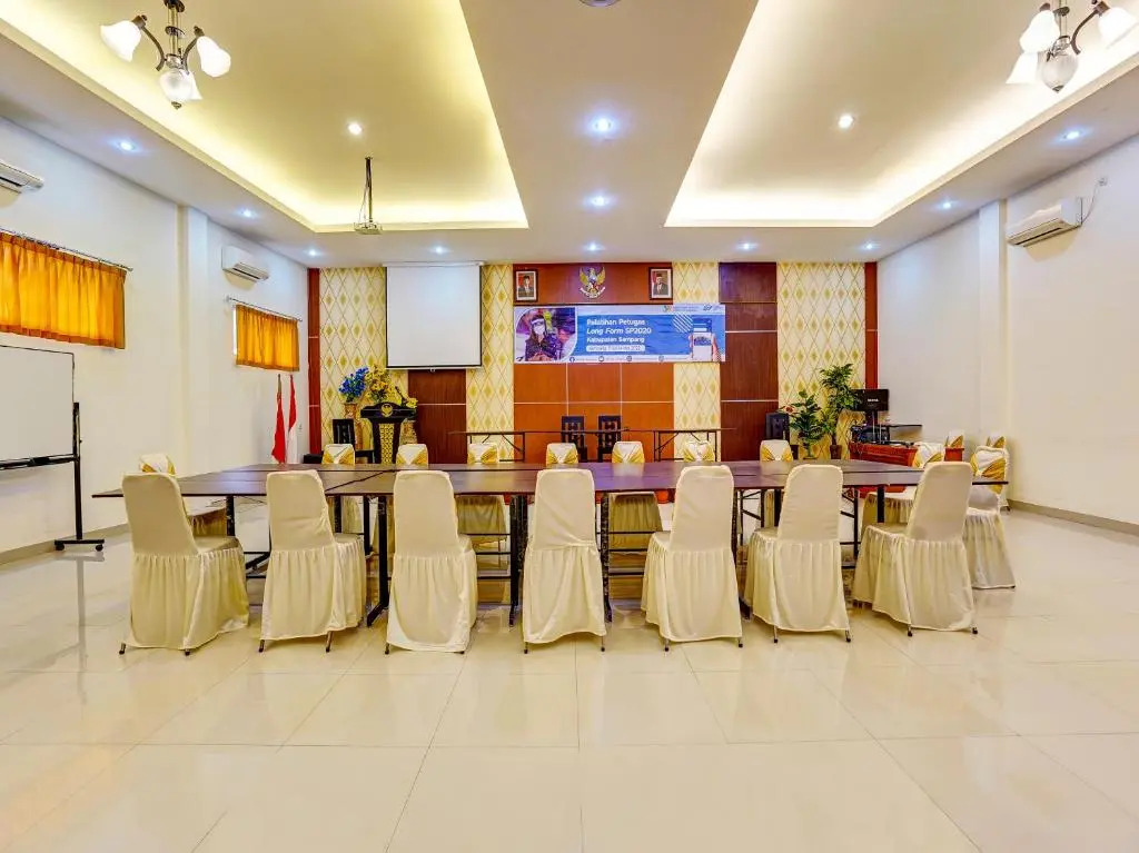 Collection O 91183 Hotel Bahagia Sampang