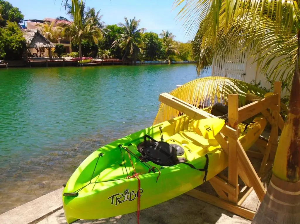 Dolce Cabana Waterfront Suites