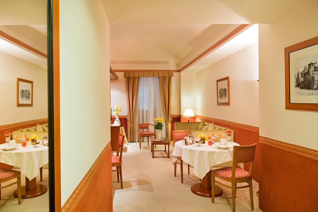 Starhotels Majestic