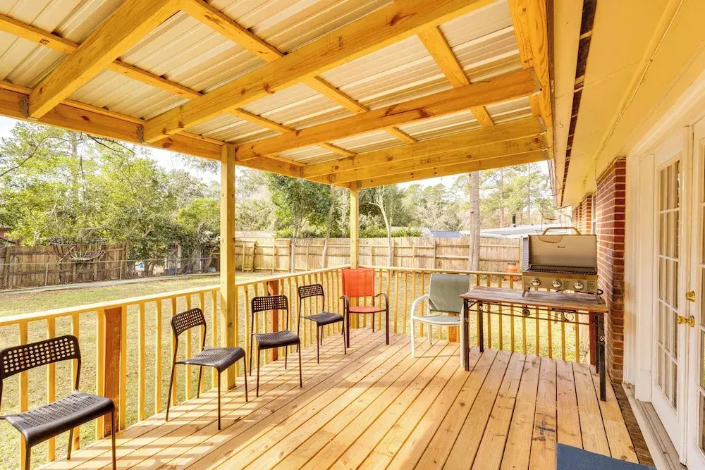 4 Mi to Fsu! Family Gem w/ Deck in Tallahassee