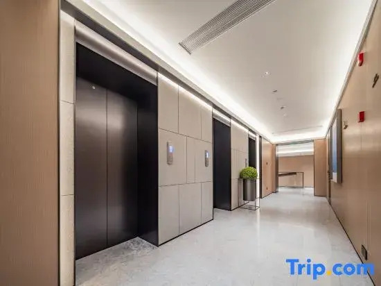 Ji Hotel (Chengdu High-tech Huirong International Plaza)