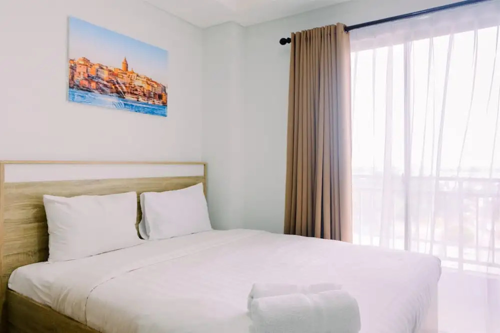 Brand New Compact Modern Studio Springwood Apartment