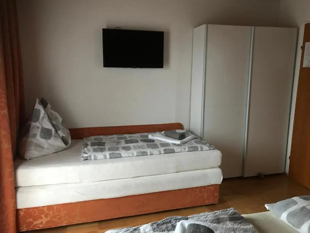Bikertipp Kassar Ferienwohnung Zimmer Nähe Obertauern