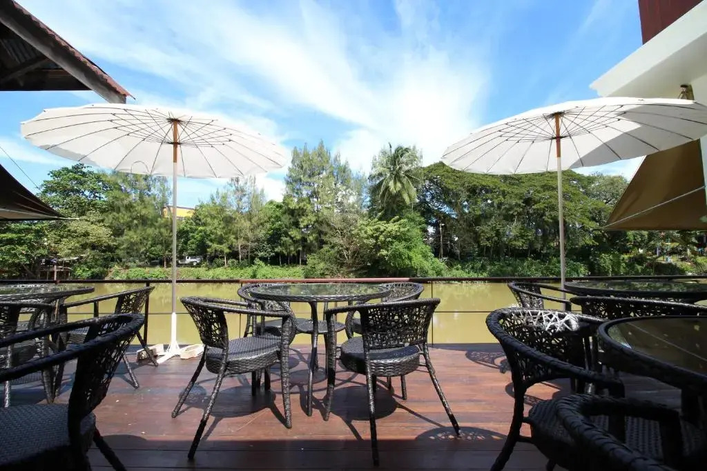 Baan Luang Rajamaitri Historic Inn