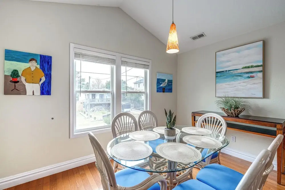 Walk to Beach & Boat Ramp: Home w/ Outdoor Area
