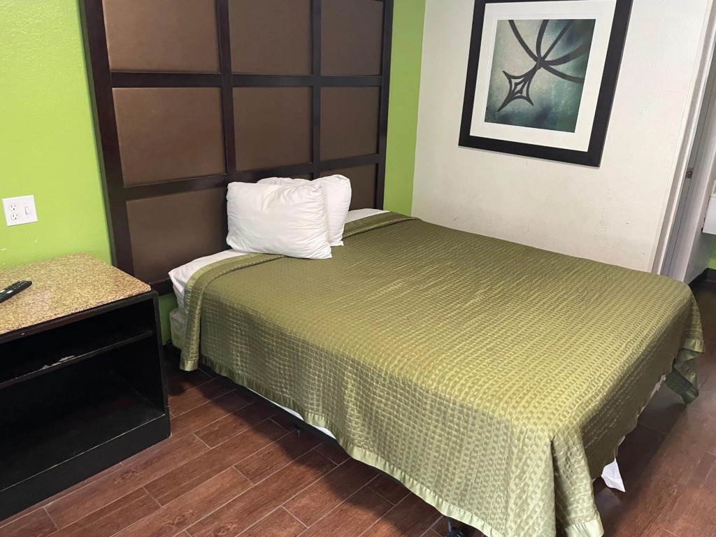 Sunrise Extended Stay Hotel
