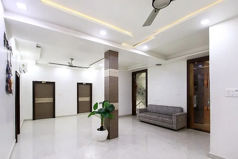Goroomgo Galaxy Mathura