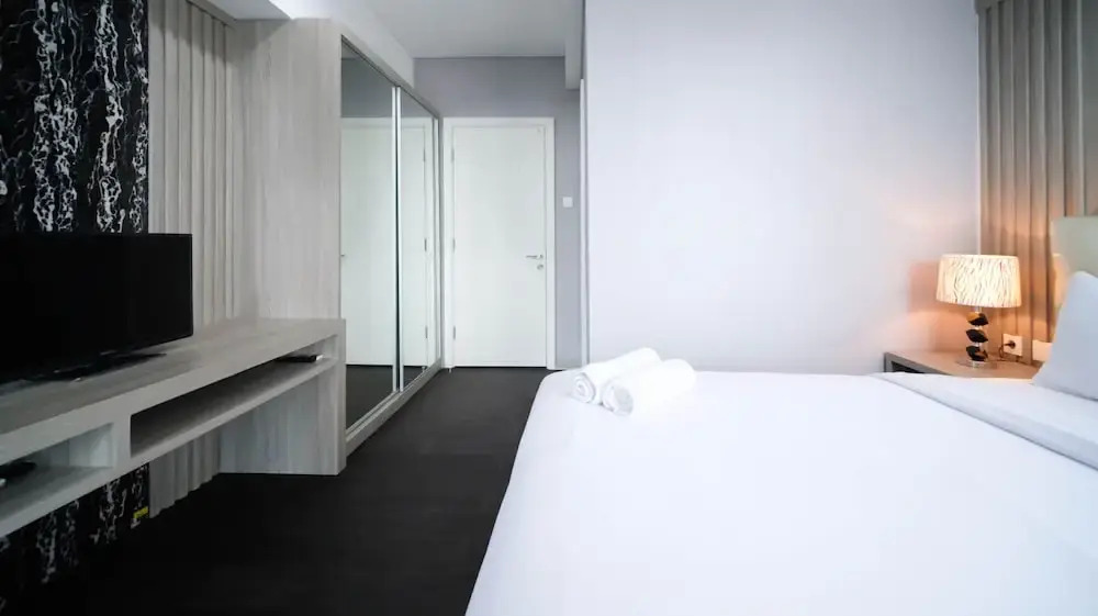 Best Location And Homey 1Br Apartment At Trillium Residence