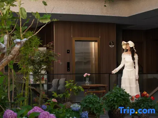 Wanning | Slow Time · Villa Snow Mountain View Resort Courtyard-Style Hotel (Lijiang Shuhe Old Town)