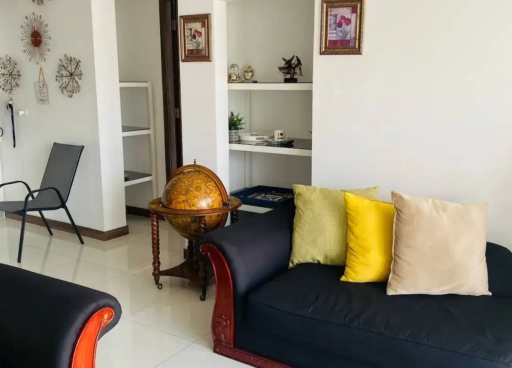 1 Bedroom Mountain Retreat New Kingston