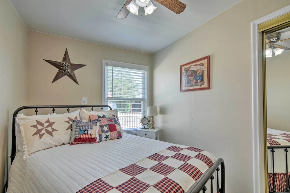 Home w/ Fenced Yard by 5 Mighty Nat'l Parks