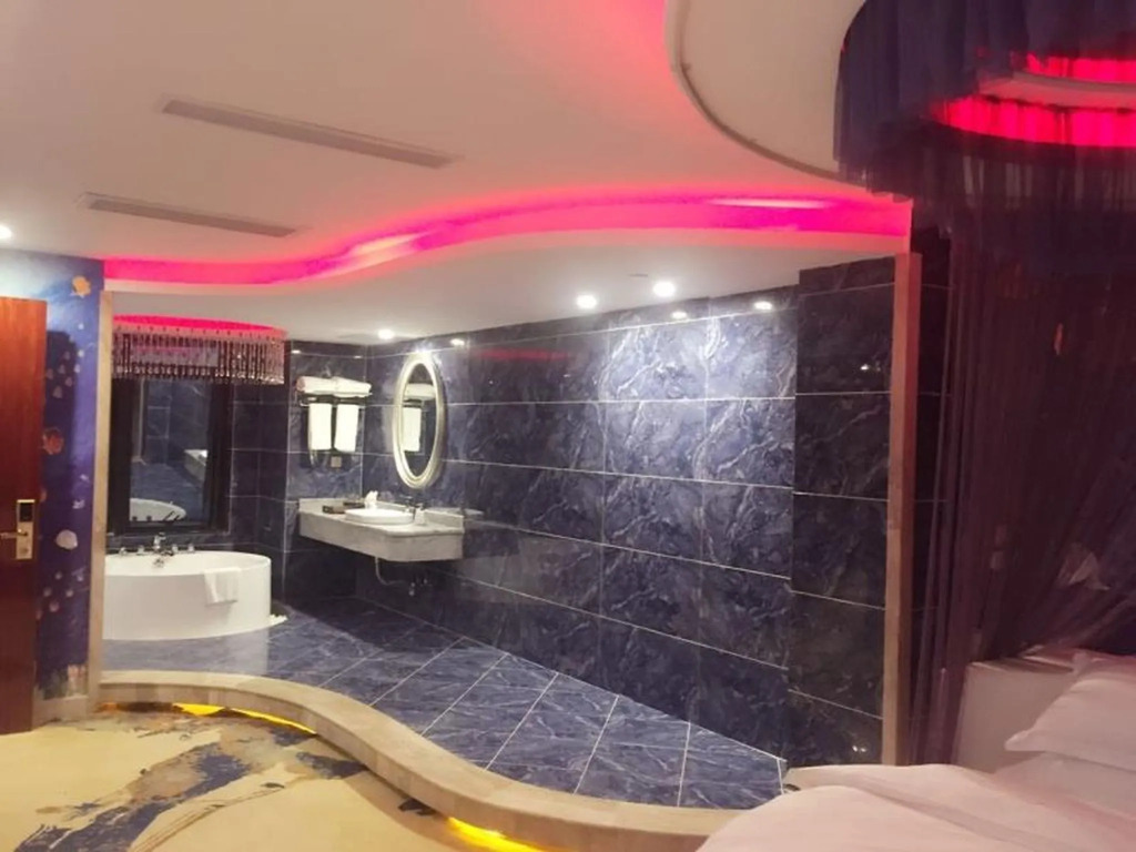 YongChun Asia Hotel