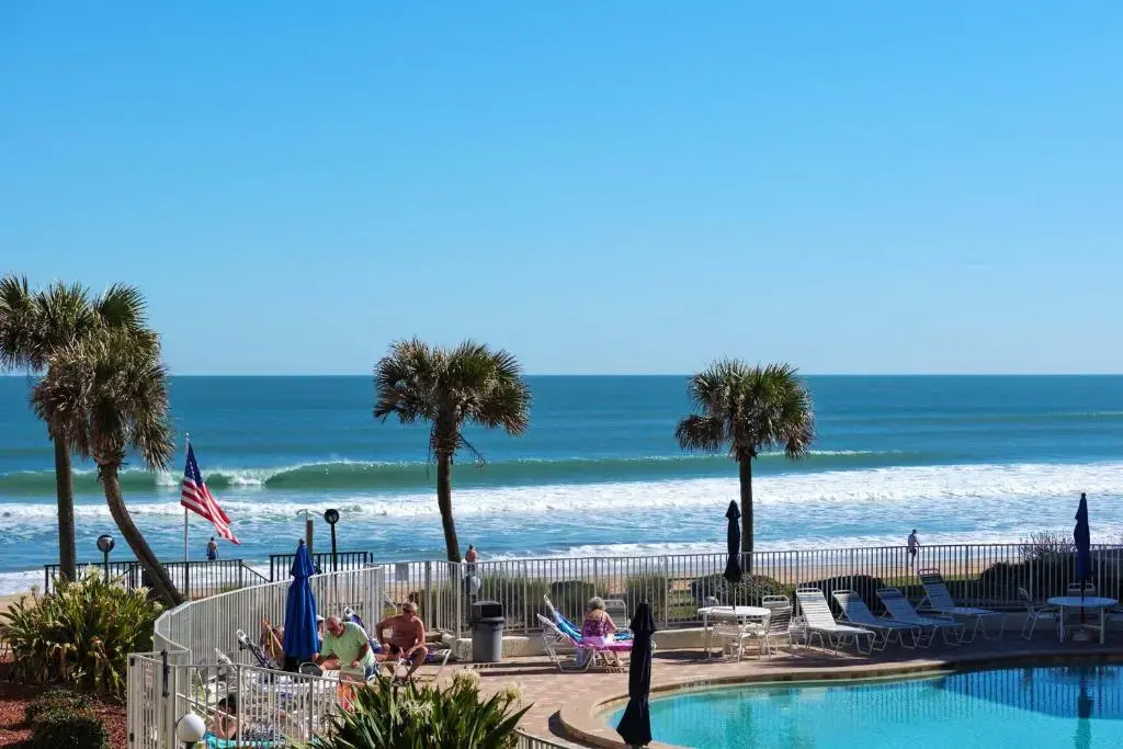 Bent Palm 218 by Distinctive Beach Rentals