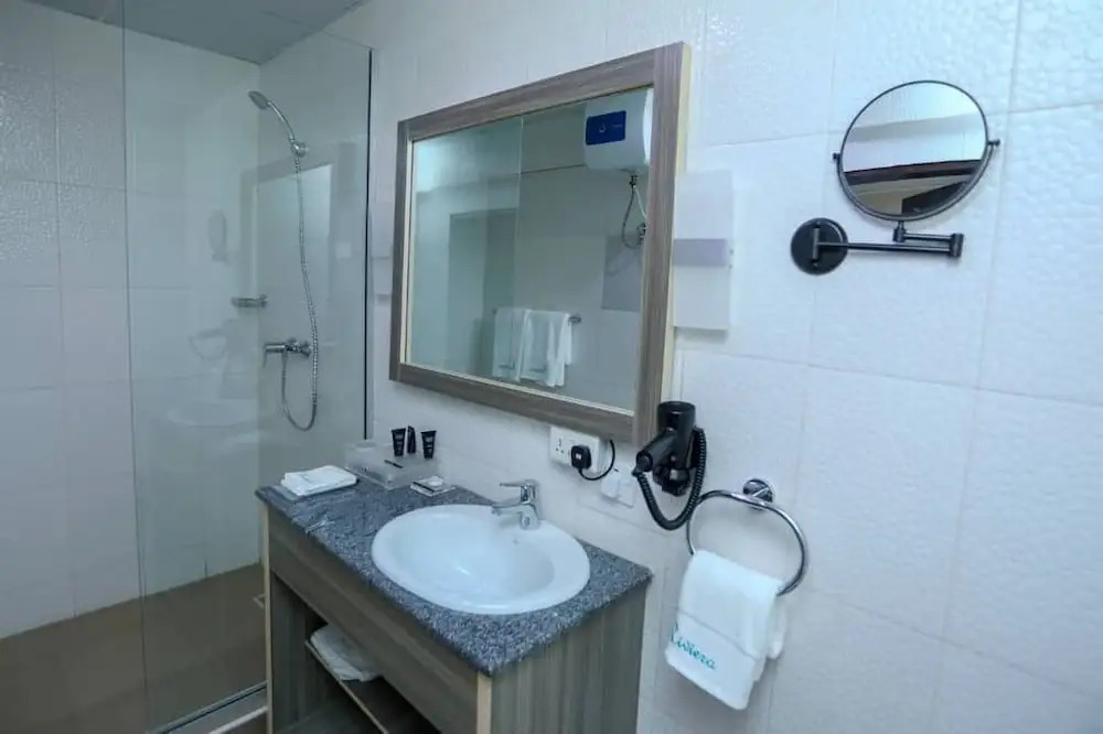 Riviera Suites