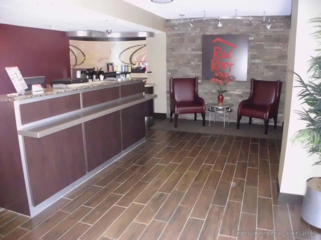 Red Roof Inn PLUS+ Atlanta - Buckhead