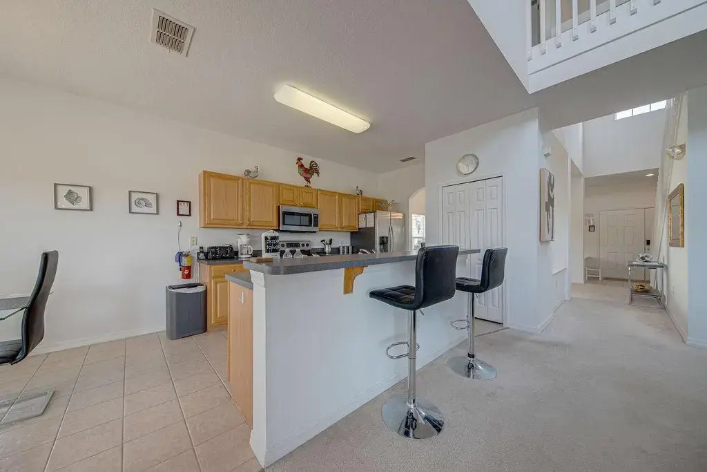 Newly Decorated 2023 5 Bedroom Private Home, Davenport, US