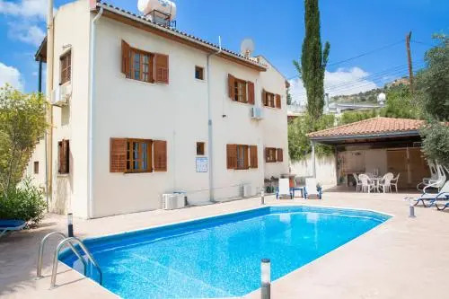 Chrysanthema Villa
