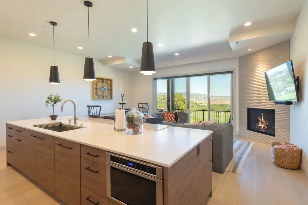 Juniper by Luxury Mountain Destinations