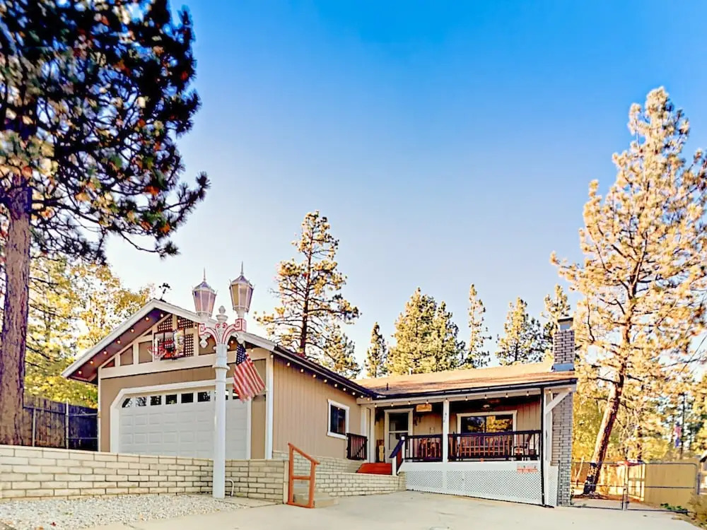 618 Talmadge Home 2 Bedrooms 2 Bathrooms Home